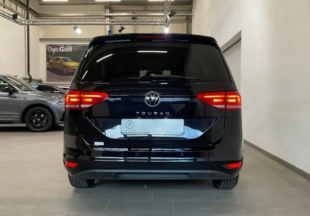 Angebotsdetails Volkswagen Touran 1.5 TSI Active KLIMA NAVI ALU Schwarz (Deep Black Perleffekt)