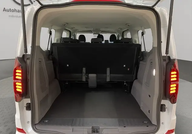Angebotsdetails Volkswagen T7 Caravelle 2.0 TDI LR Weiß (Candy-Weiß)