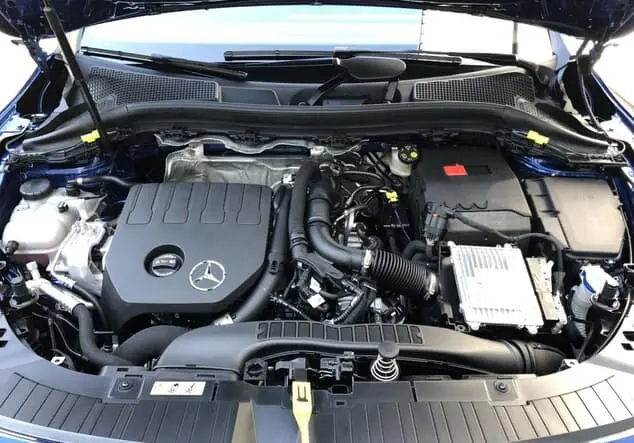Angebotsdetails Mercedes-Benz GLA 200 AMG-Line ++sofort verfügbar++ Blau-lack spektralblau