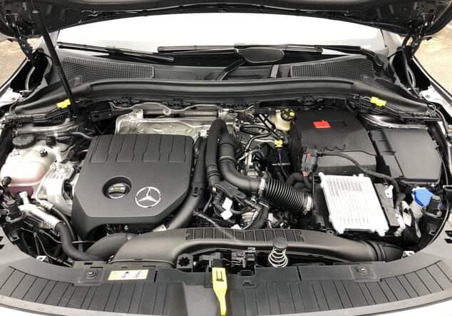 Angebotsdetails Mercedes-Benz GLA 180 AMG-Line ++sofort verfügbar++ Grau-lack mountaingrau