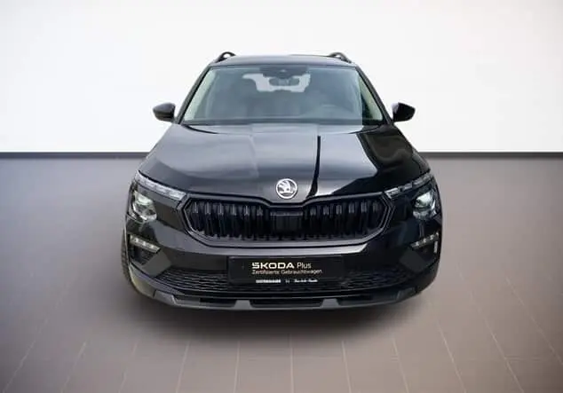 Angebotsdetails Skoda Kamiq Drive 1.0TSI DSG.MATRIX.NAVI.ViCo+.KAM.AHK.ASSIST.KESSY.SignA.WIRELESS.WSS-HEIZ. Black-Magic Perleffekt
