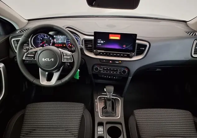 Angebotsdetails Kia XCeed Kia Xceed MY26 1.0 T-GDI MHEV 85 kW (115 PS) 7-Gang-DCT Pentametal Metallic