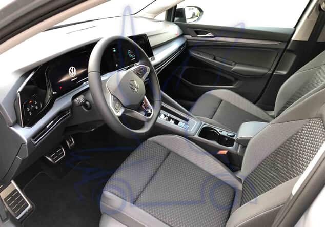Angebotsdetails Volkswagen Golf Active Mondsteingrau
