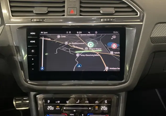 Angebotsdetails Volkswagen Tiguan Allspace 2.0 TDI 4Motion R-Line 'Blac Schwarz (Deep Black Perleffekt)