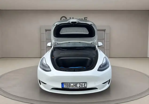Angebotsdetails Tesla Model Y Performance weiß
