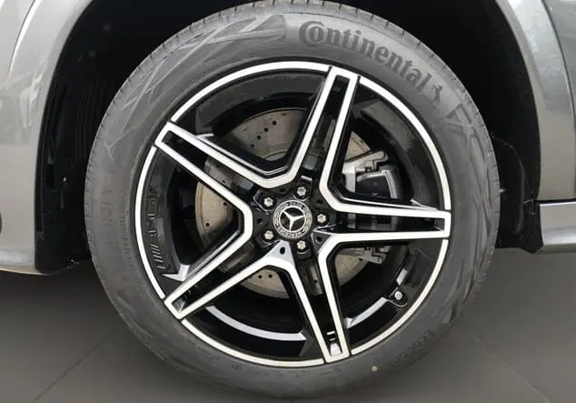 Angebotsdetails Mercedes-Benz GLS 350 d 4MATIC Graulack selenitgrau