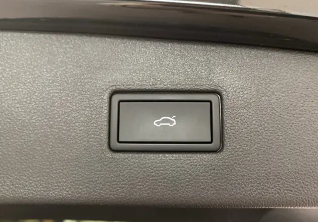 Angebotsdetails Volkswagen Tiguan Allspace 2.0 TDI 4Motion R-Line 'Blac Schwarz (Deep Black Perleffekt)