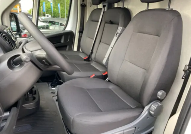 Angebotsdetails Opel Movano Kasten L2H2 2.2 Blue-HDI 140 Spurhalteass. Verkehrszeichenerkennung weiss