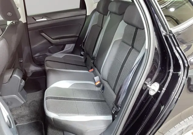 Angebotsdetails Volkswagen Polo 1.0 TSI Style / Einparkhilfe Schwarz (Deep Black Perleffekt)