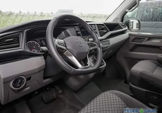 Angebotsdetails Volkswagen Caravelle 2.0 TDI Trendline Standhzg./ Grey