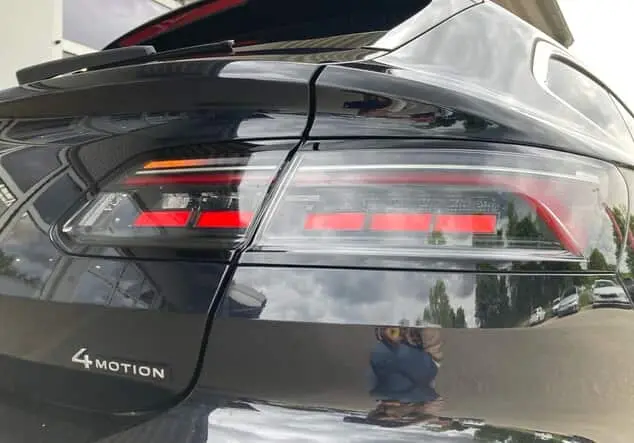 Angebotsdetails Volkswagen Arteon Arteon Shootingbrake R-LINE 4MOTION 2.0TDI 193PS.DSG.LED.NAVI.PANO.AHK.VIRTUAL.PDC Deep Black Perleffekt