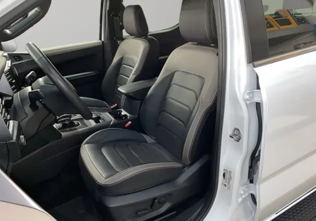 Angebotsdetails Volkswagen Amarok 3.0 TDI 4Motion Aventura DC +NAVI+AHK+SOU WeiÃ (Clear White)