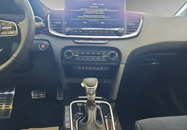 Angebotsdetails Kia Ceed Sportswagon GT-Line GrÃ¼n ((EXG) EXPERIENCE GREEN M)
