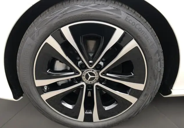 Angebotsdetails Mercedes-Benz CLA 180 Shooting Brake ++verfügbar ab 24.09.2025++ weiss unilack polarweiss