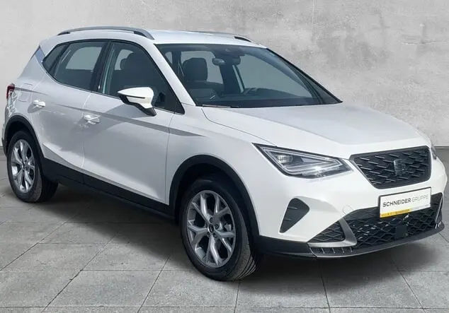 Angebotsdetails Seat Arona FR 1.0 TSI 85 kW (116 PS) 6-Gang Schwarz