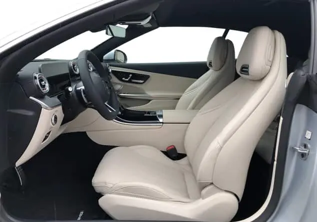 Angebotsdetails Mercedes-Benz CLE 300 4MATIC Cabriolet ++sofort verfügbar++ Silberlack hightechsilber