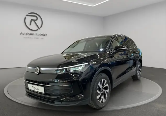 Angebotsdetails Volkswagen Tiguan III Life 1.5 eTSI KLIMA ALU Schwarz (Grenadillschwarz Metallic)