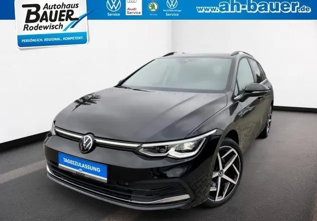 Angebotsdetails Volkswagen Golf VIII Variant 2.0 TDI Style LED-Plus+AHK Schwarz