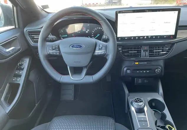 Angebotsdetails Ford Focus Turnier 1.5 EcoBlue ST-Line*Automatik* Magnetic-Grau (Metallic)