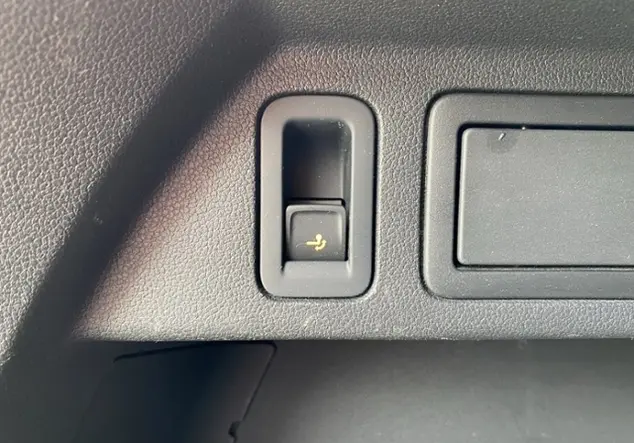 Angebotsdetails Volkswagen Tiguan 2.0 TDI Highline R-Line 'Black Style' Grau (Indiumgrau Metallic)