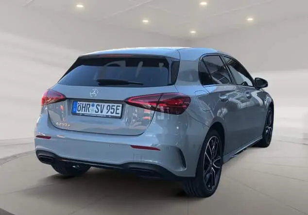 Angebotsdetails Mercedes-Benz A 250 e Manufaktur lack manufaktur alpingrau uni