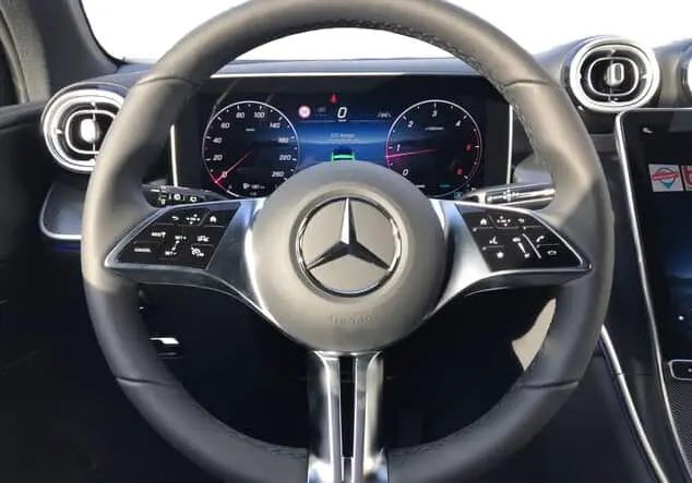 Angebotsdetails Mercedes-Benz GLC 220 d 4MATIC ++sofort verfügbar++ Graulack graphitgrau