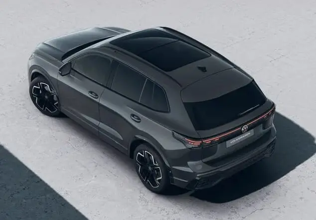 Angebotsdetails Volkswagen Tiguan Volskwagen Tiguan R-Line 1.5 TSI 110 kW (150 PS) 7-Gang-DSG Urano Grau