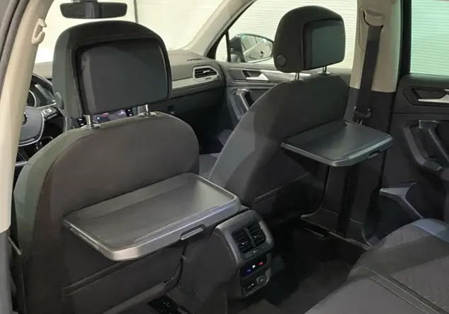Angebotsdetails Volkswagen Tiguan 1.5 TSI 'IQ.DRIVE' / STANDHEIZUNG /AHK Schwarz (Deep Black Perleffekt)