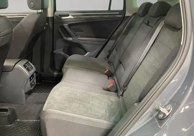 Angebotsdetails Volkswagen Tiguan 2.0 TSI 4Motion Elegance / K Grau (Delfingrau Metallic)
