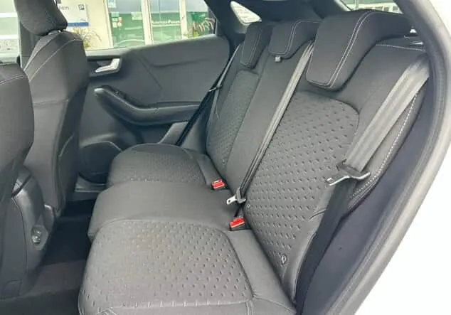 Angebotsdetails Ford Puma Titanium Weiß