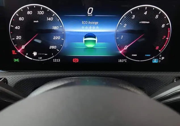 Angebotsdetails Mercedes-Benz A 180 ++sofort verfügbar++ Graulack mountaingrau