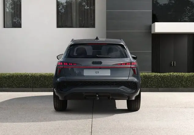 Angebotsdetails Audi Q3 Audi Q3 S line 1.5 TFSI 110 kW (150 PS) 7-Gang tronic Daytona-Grau Perleffekt