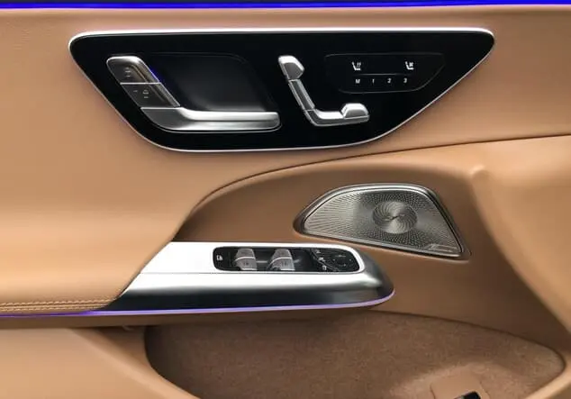 Angebotsdetails Mercedes-Benz E 450 d 4MATIC T-Modell ++sofort verfügbar++ Schwarzlack obsidianschwarz