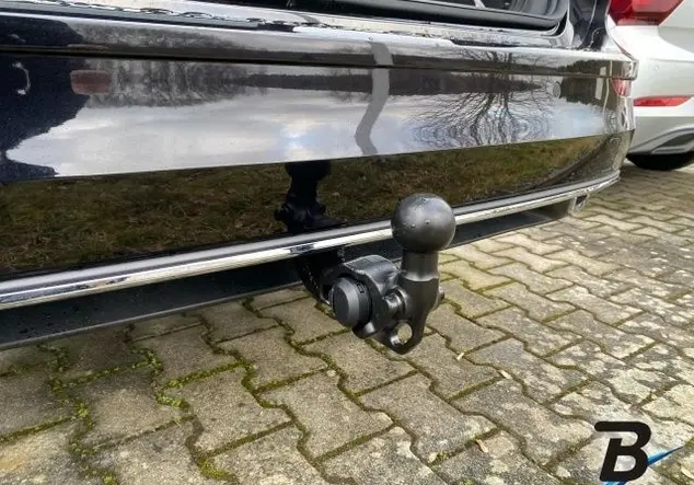 Angebotsdetails Volkswagen Golf VIII Variant 1.5 TSI Style LED.Plus+SHZ+NAV Schwarz