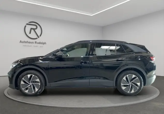 Angebotsdetails Volkswagen ID.4 Pure 55 kWh / Schwarz (Grenadillschwarz Metallic)