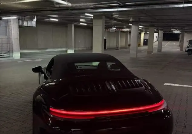 Angebotsdetails Porsche 911 911 Carrera GTS Cabrio schwarz