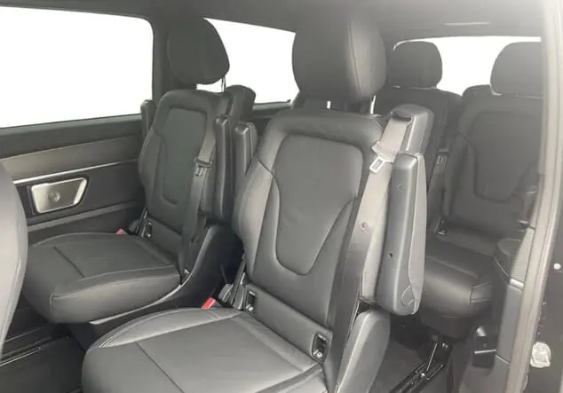 Angebotsdetails Mercedes-Benz V 300 d **AMG Obsidianschwarz
