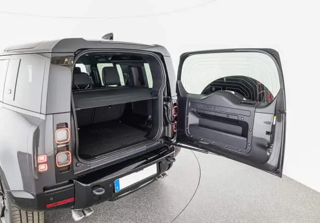 Angebotsdetails Land Rover Defender Defender 110 V8 P525 Schwarz