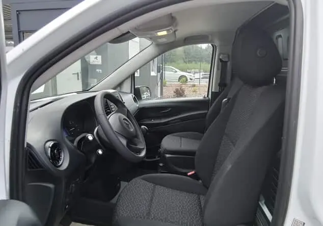 Angebotsdetails Mercedes-Benz Vito Mercedes-Benz Kastenwagen 114 CDI lang TSG 380 100 kW (136 PS) 6-Gang Heckantrieb ArktikweiÃ