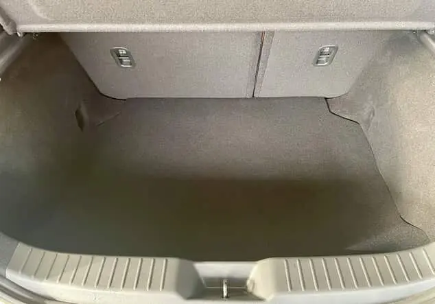 Angebotsdetails Mazda 3 3 140PS AUTO NAGISA*BOSE*TEILLEDER zircon sand