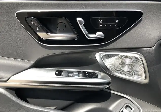 Angebotsdetails Mercedes-Benz CLE 220 d Cabriolet ++sofort verfügbar++ Grau manufaktur lack manufaktur alpingrau uni