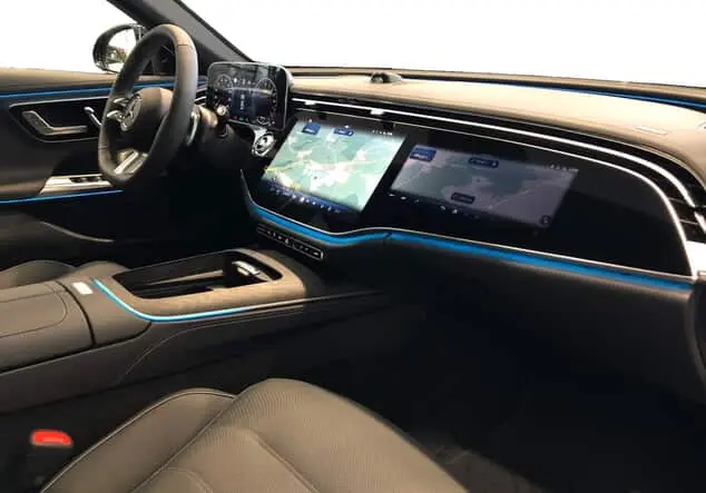 Angebotsdetails Mercedes-Benz E 300 de 4MATIC Limousine mit EQ Hybrid ++sofort verfügbar++ Metalliclack graphitgrau