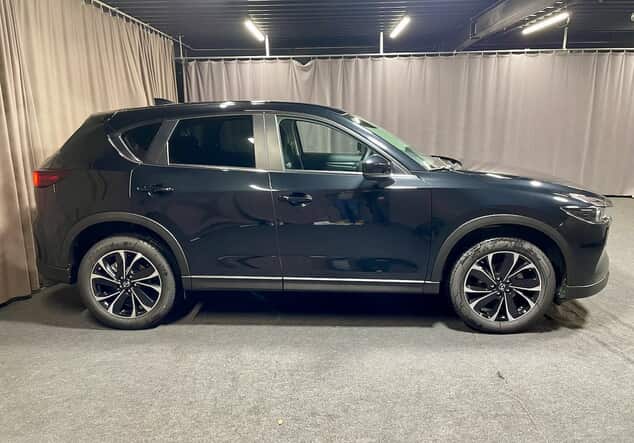 Angebotsdetails Mazda CX-5 CX-5 2023 5WGN 2.5L e-SKYACTIV G 194ps 6AT AD'VANTAGE schwarz