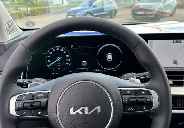 Angebotsdetails Kia Sportage 1.6 T-GDI Hybrid Spirit Auto 4WD DRIVE Silber (Lunarsilber Metallic)