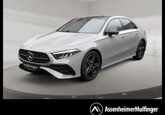 Angebotsdetails Mercedes-Benz A-Klasse 200 Limousine ++ verfügbar ab 15.03.2026 ++ Grau manufaktur lack manufaktur alpingrau uni