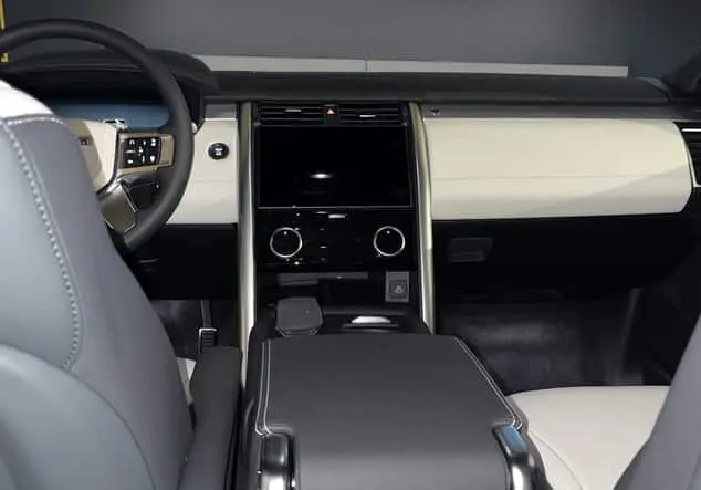 Angebotsdetails Land Rover Discovery Dynamic HSE D300 AWD*PANO*AHK carpathian-grey