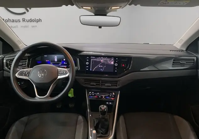 Angebotsdetails Volkswagen Polo 1.0 TSI Life / Schwarz (Deep Black Perleffekt)