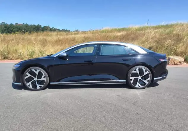 Angebotsdetails Lucid Air Dream Edition Performance Infinite Black