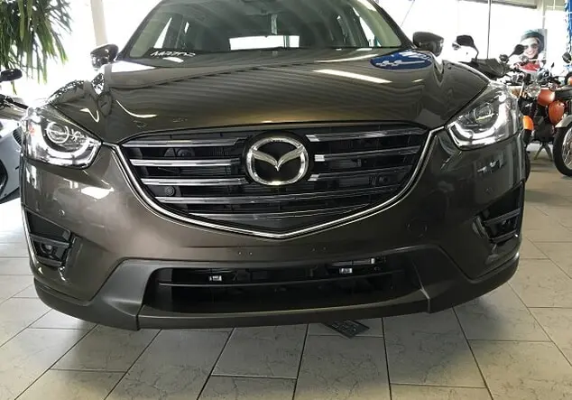 Angebotsdetails Mazda CX-5 CX-5 L SKYACTIV-D 150 5T 6AG AL-EXCLUSIVE NAV grau