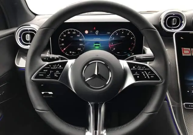 Angebotsdetails Mercedes-Benz GLC 200 4MATIC Graulack graphitgrau